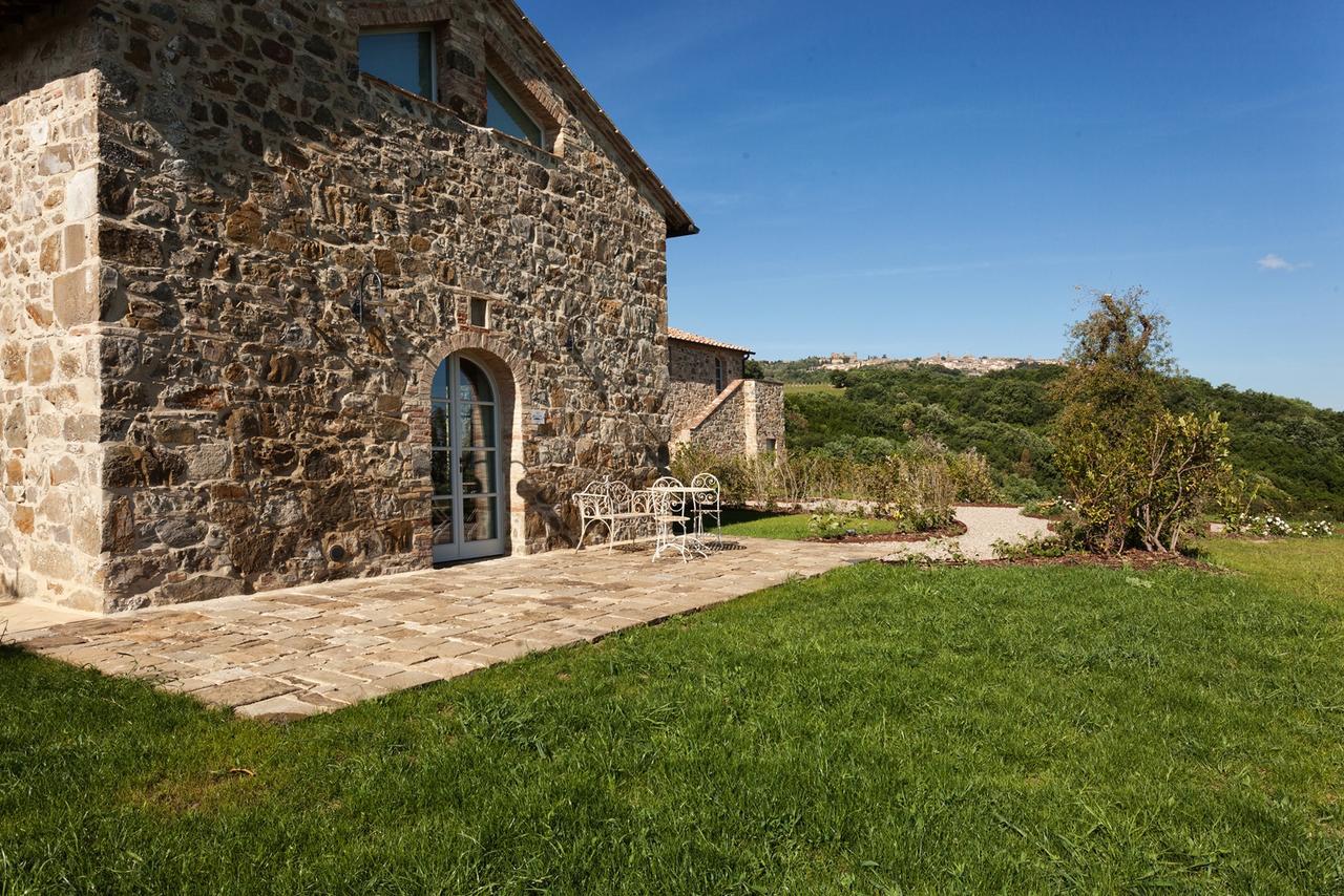 Casanova di Neri Relais Villa Montalcino Bagian luar foto