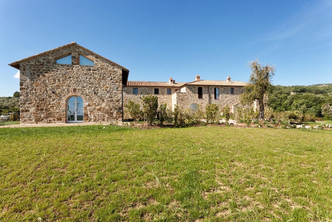 Casanova di Neri Relais Villa Montalcino Bagian luar foto
