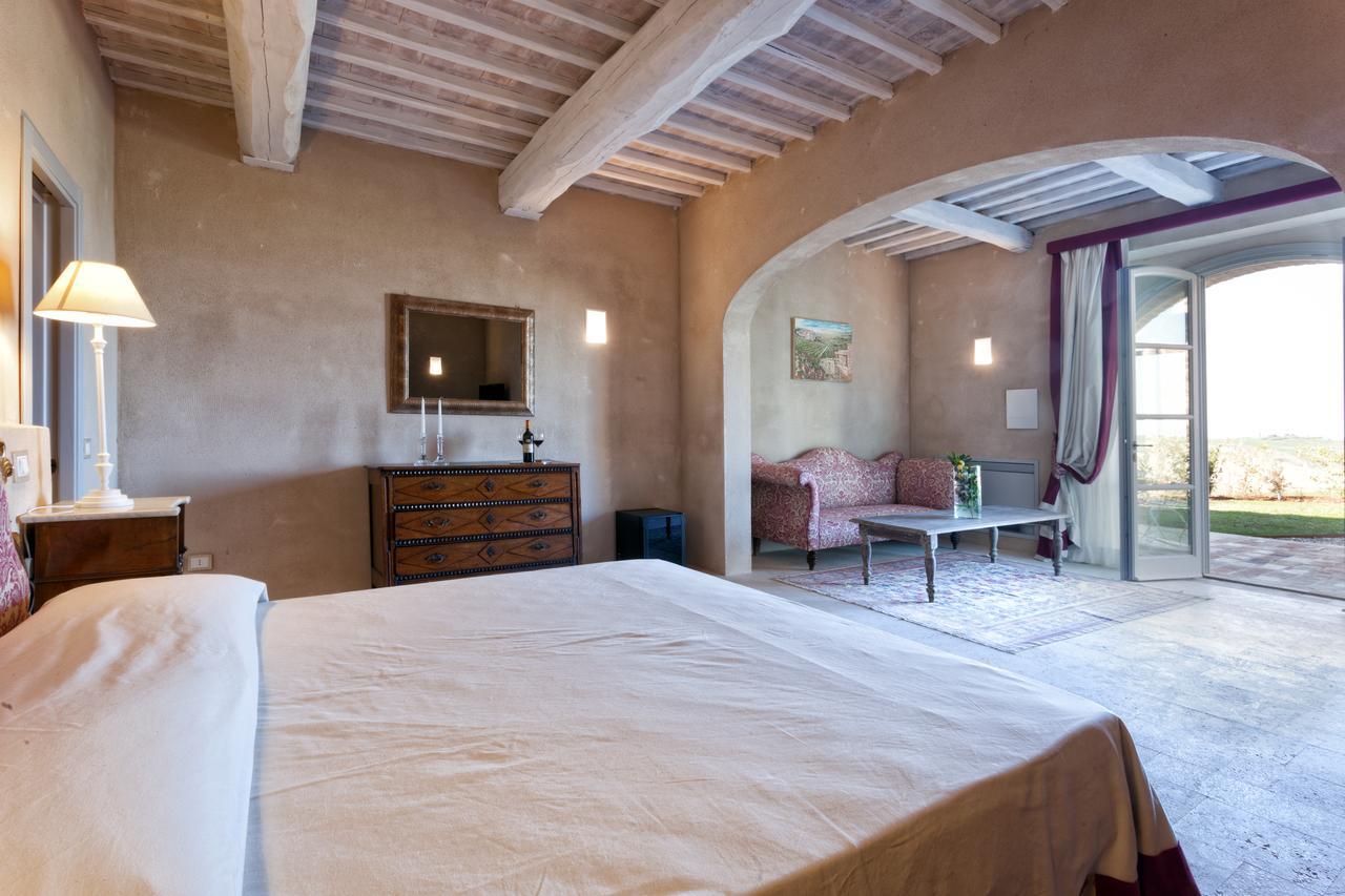 Casanova di Neri Relais Villa Montalcino Bagian luar foto