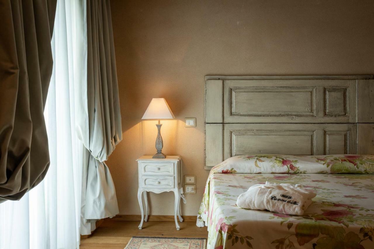 Casanova di Neri Relais Villa Montalcino Bagian luar foto