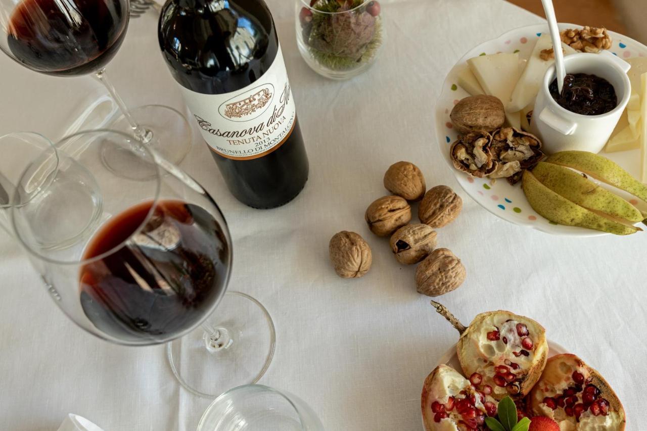 Casanova di Neri Relais Villa Montalcino Bagian luar foto