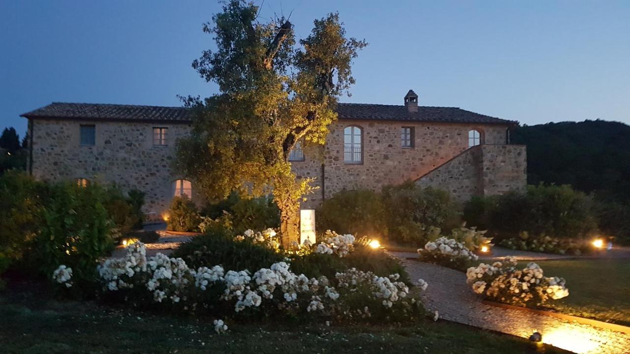 Casanova di Neri Relais Villa Montalcino Bagian luar foto